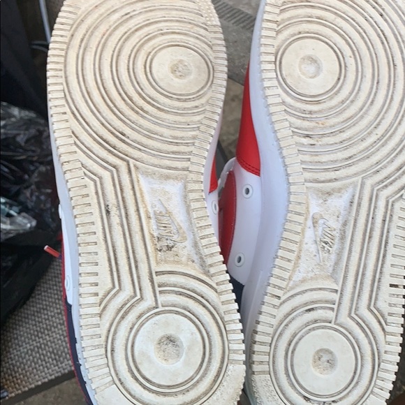 Nike shoes - Picture 12 of 13